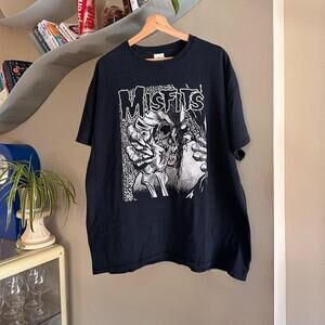 Vintage Y2K Misfits Band Shirt